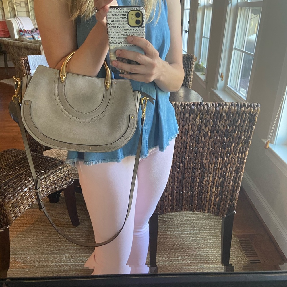 Chloé Medium Pixie